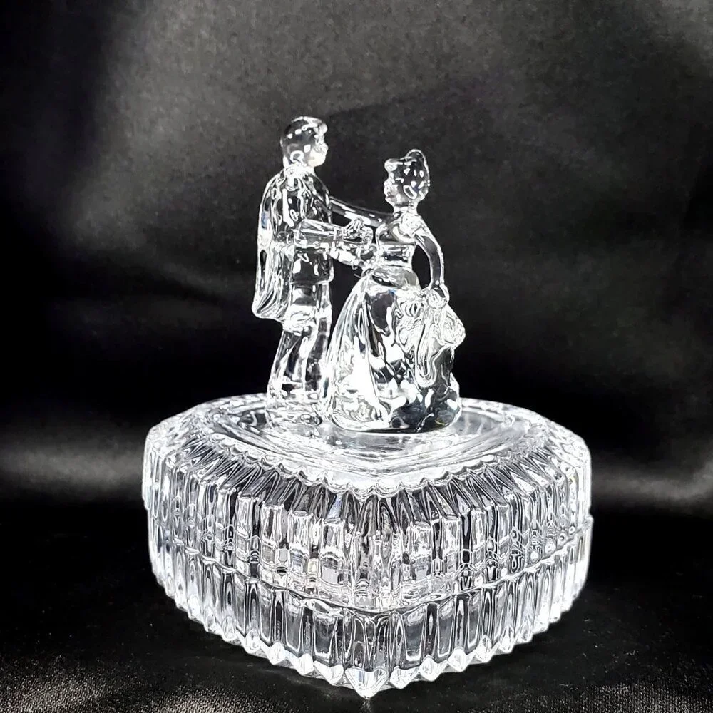 Disney Royal Treatment Cinderella & Prince Arribas Brothers Crystal Trinket Box